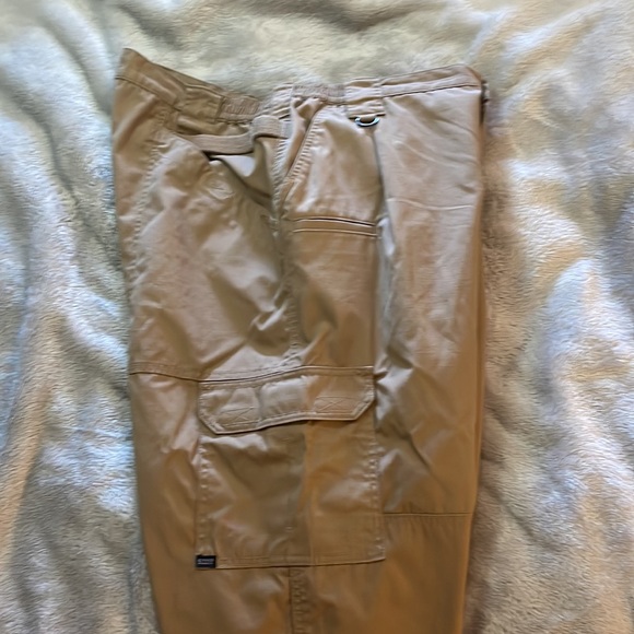 5.11 TACLITE pants 40x30 Coyote Brown - Picture 3 of 3